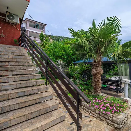 House Oasis Of Peace * Bribir (Primorje-Gorski Kotar)