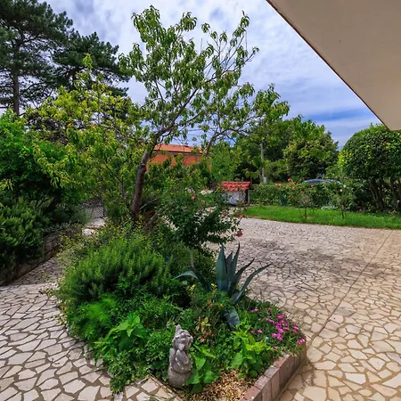 House Oasis Of Peace Bribir (Primorje-Gorski Kotar)